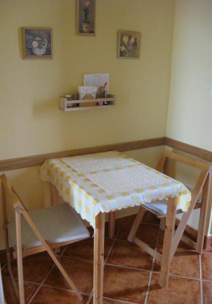 Liliom Apartments Balatonfuered Екстериор снимка